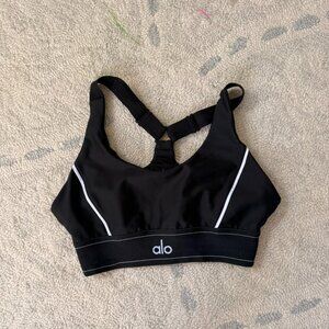 Alo Yoga Airlift Suit Up Sports Bra in Black Size Small Worn Once